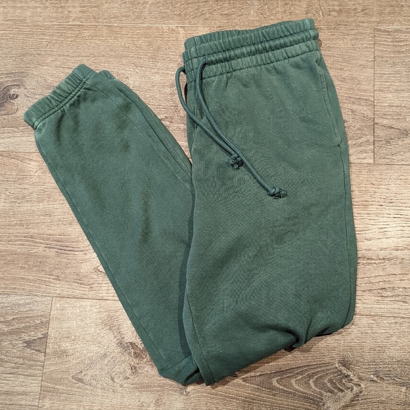 TNA Pants - TNA ARITZIA COZY FLEECE SWEAT PANTS
